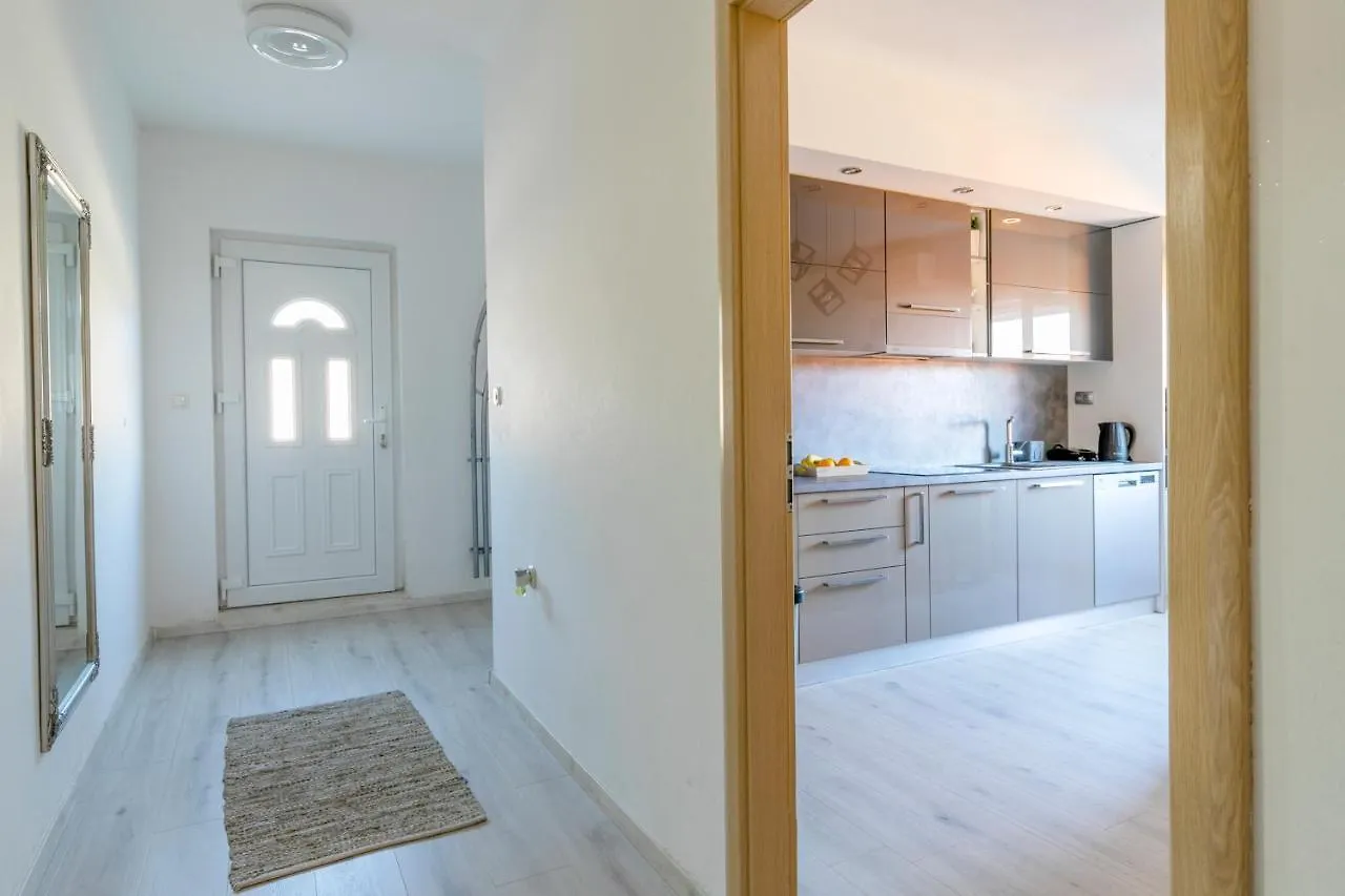 Apartman Dado Bibinje 0*,  Croatia